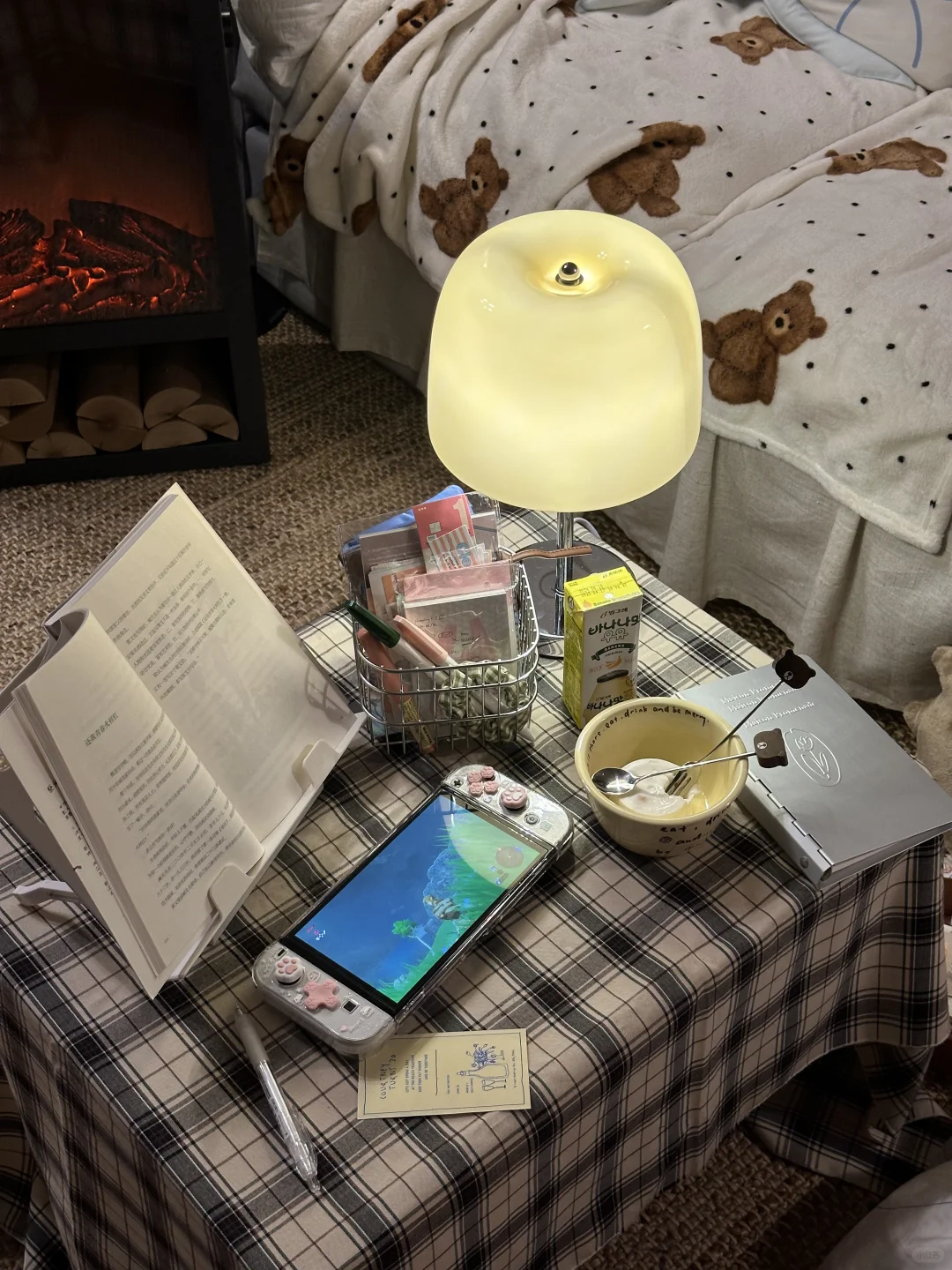 夜晚十一点的房间🕚