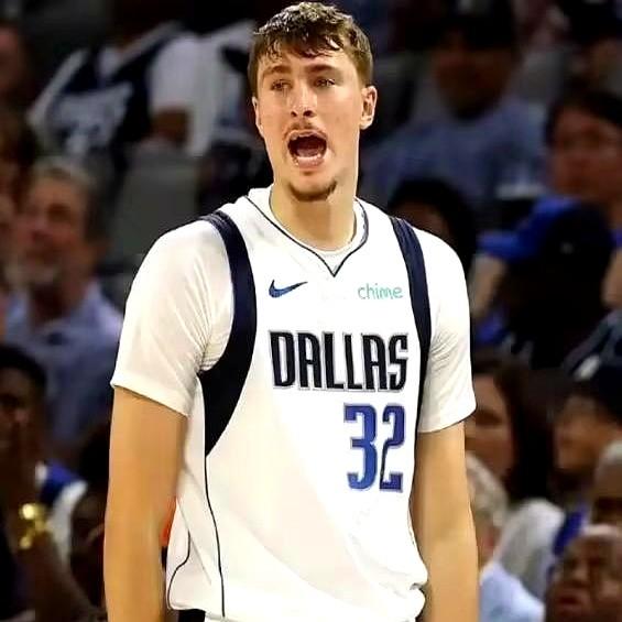 状元大热防守只是“不坑”？

别急着吹下一代超巨。

裸足206cm、臂展吓人，