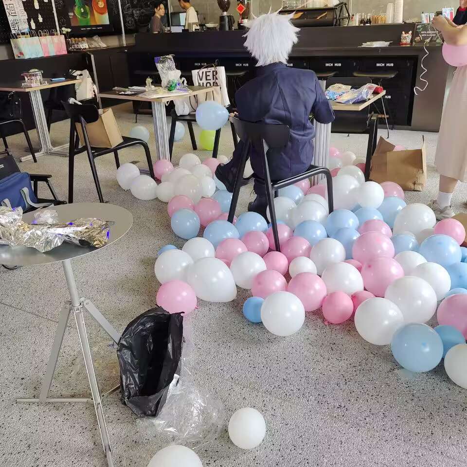 185:打了一地气球的我真帅啊，啊土豆看到了不会爱上我吧？虎（从气球链上抬头）：