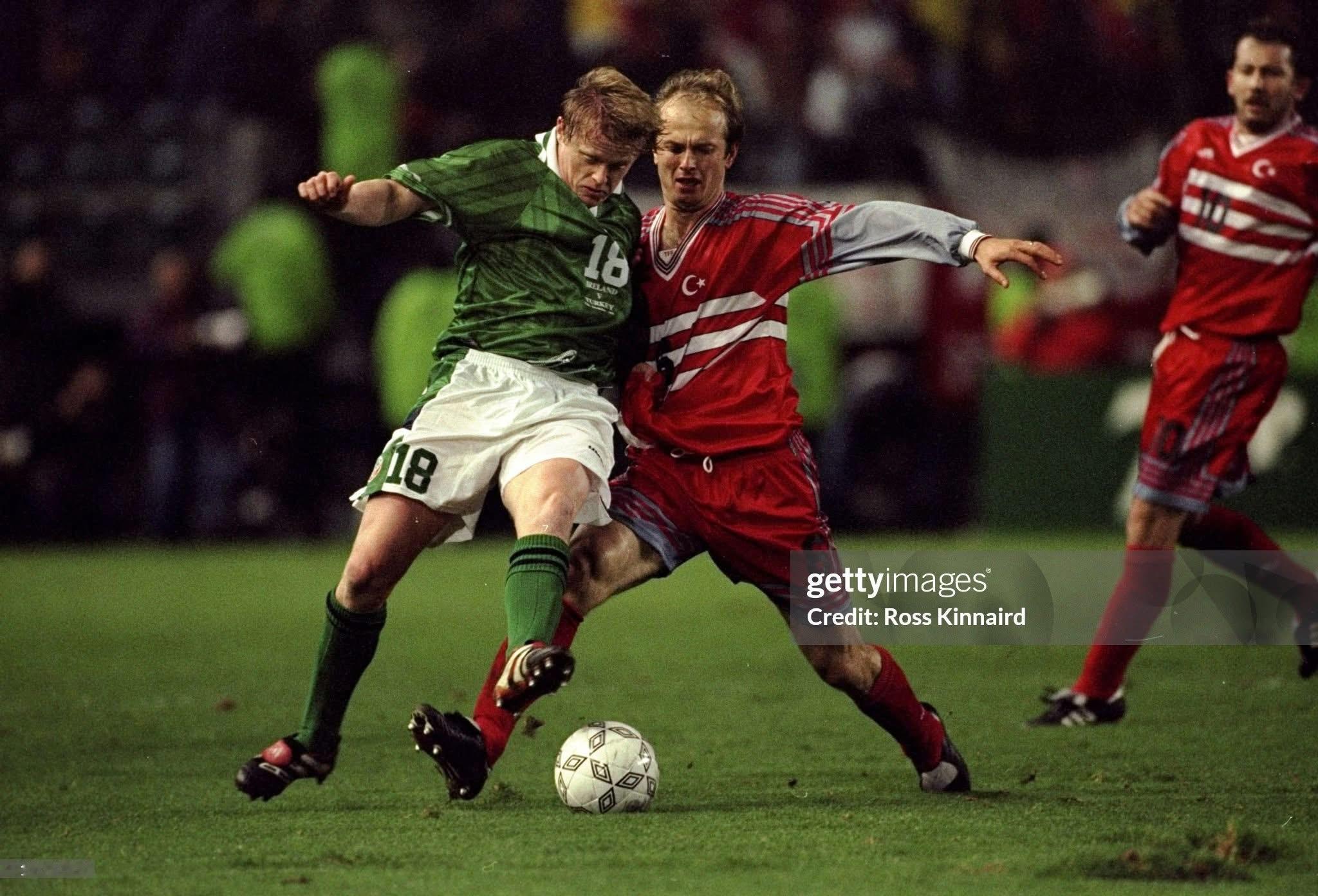 經典回眸- UEFA Euro 2000 qualifying - Play o