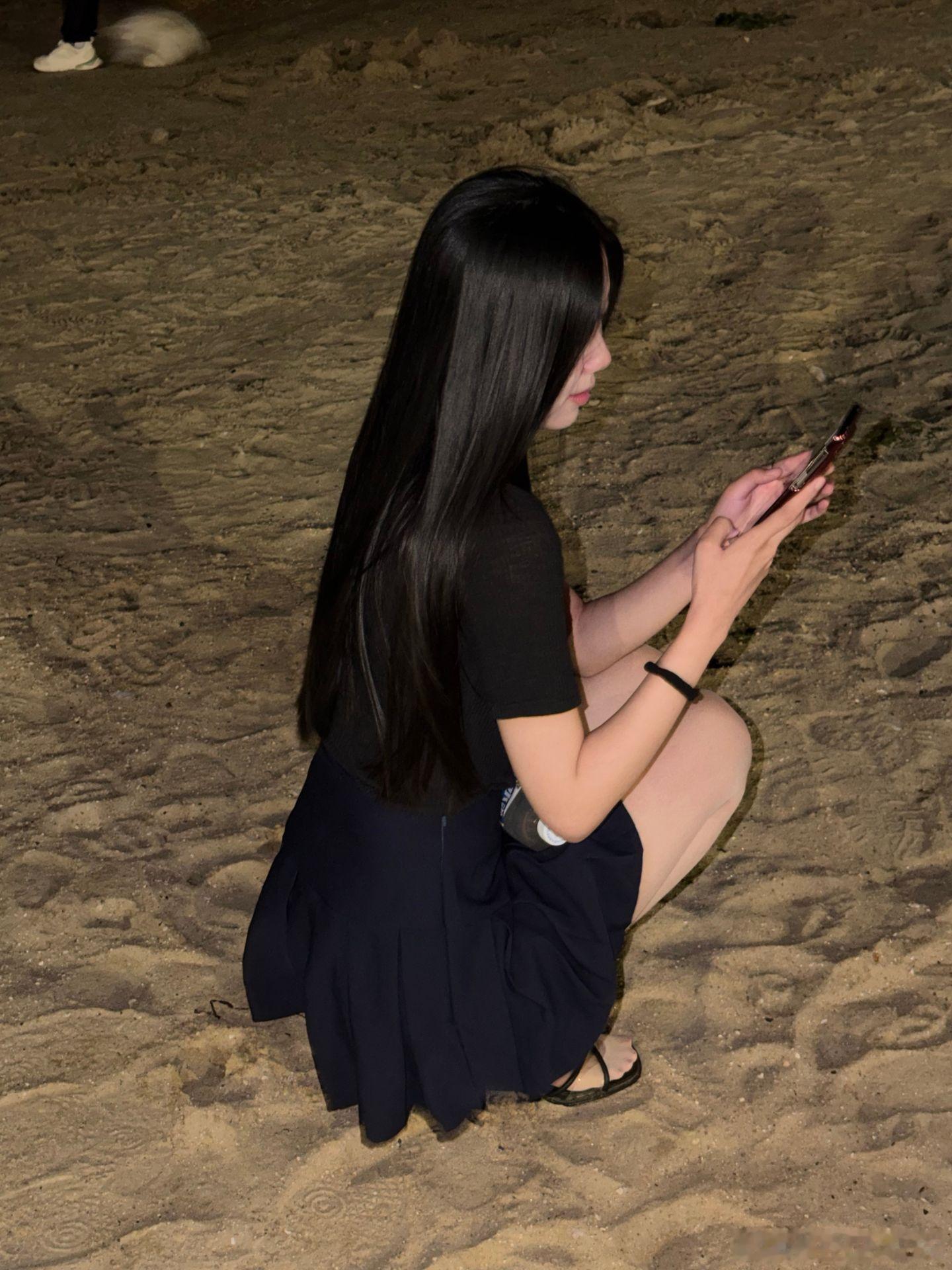 jk私影 夜晚的沙滩美女