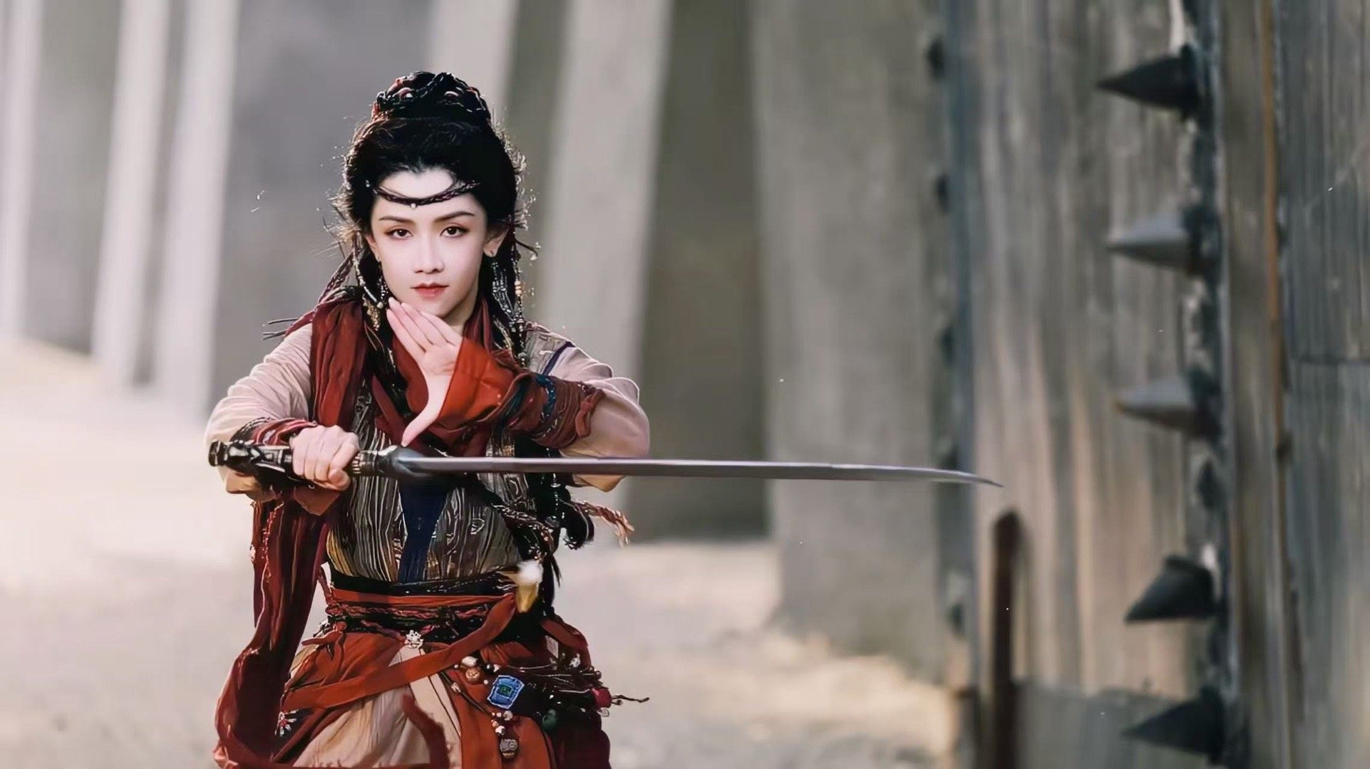 这一秒佩乌蜜儿活了佩乌蜜儿用一秒钟定格经典，不需要过多铺垫，一个眼神就足够让观众