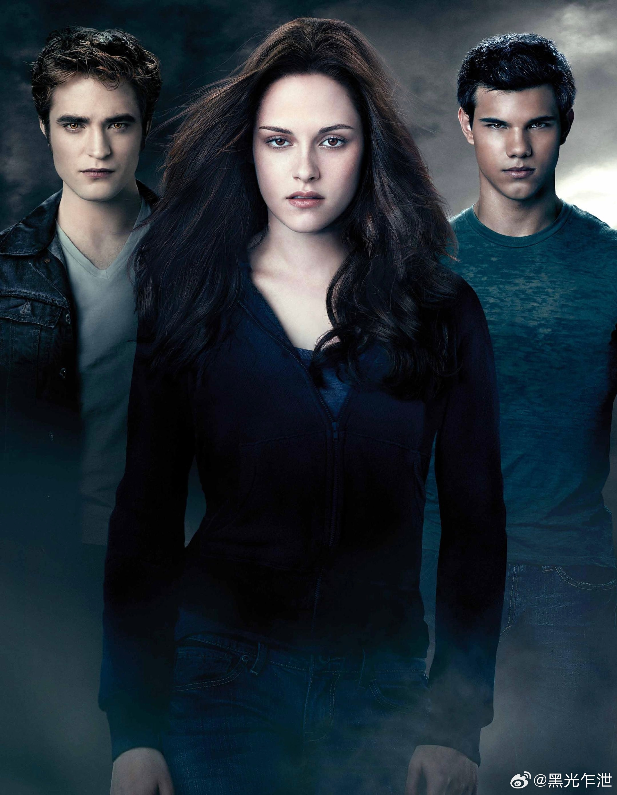 罗伯特·帕丁森在宣传新片时被法国媒体问到拍摄《暮光之城》时期支持爱德华还是雅各布