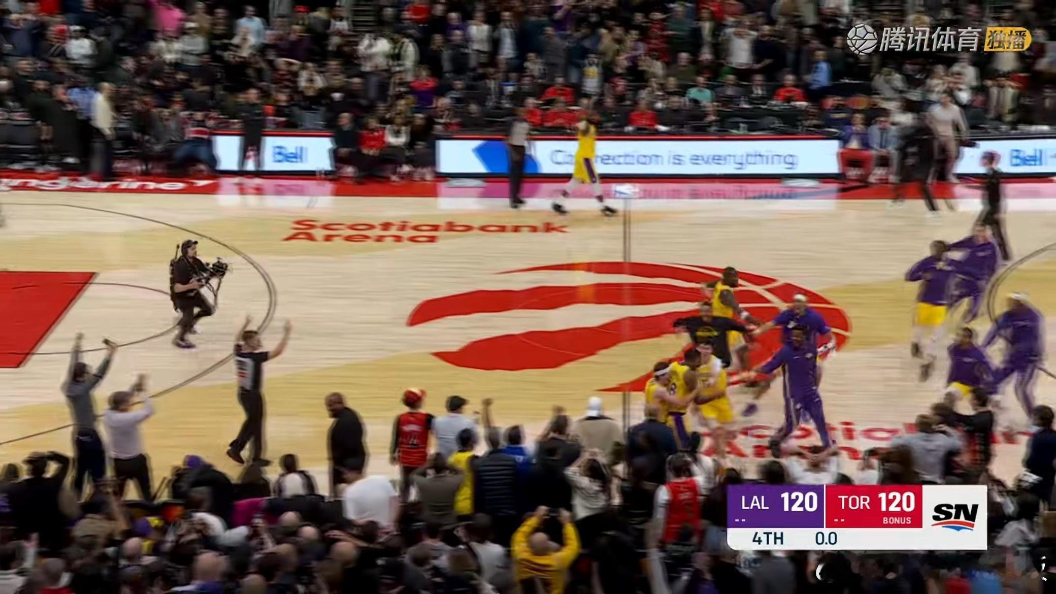 八村垒绝杀！！！ 