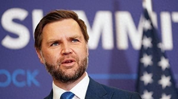 难怪特朗普会下令停止空袭伊朗了。

据伊朗塔斯尼姆通讯社25日报道，革命卫队发言