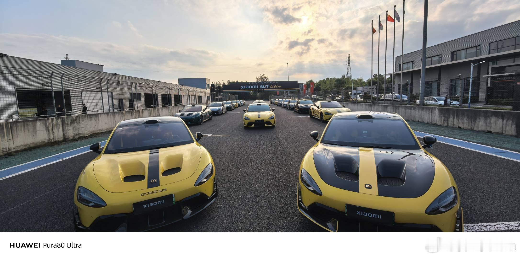 其实你并不特别，只是恰巧我喜欢的样子你都有，如果不是你，我不会相信朋友比情人还死