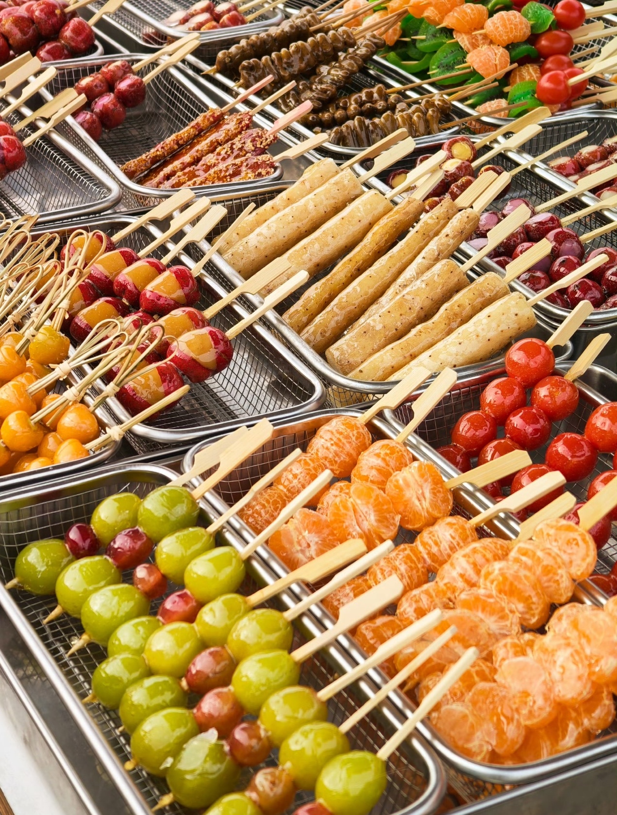 点开之前，我单纯的以为有什么好吃的苹果新品种呢再或者是什么糖葫芦类似的冰糖苹果，