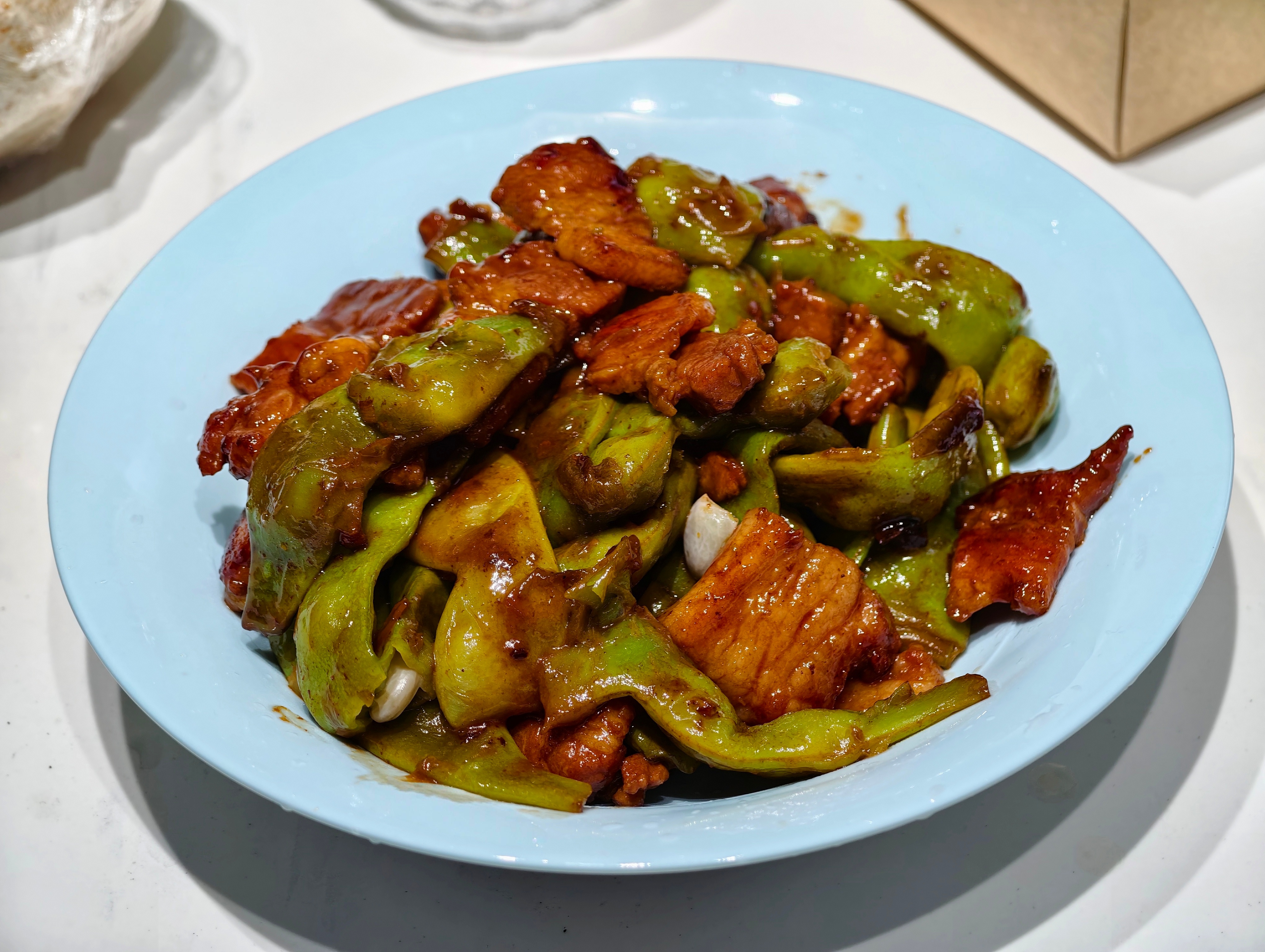 今晚整了个豆角炖肉，看起来怎么样？[求关注]我老婆最近天天夸我做饭好吃，我现在严