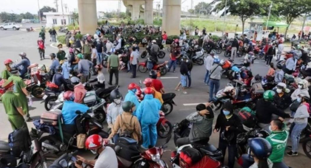 亚洲第一个倒下的国家即将出现，曾比肩中国，如今在走日本的老路。中国之所以能发展起