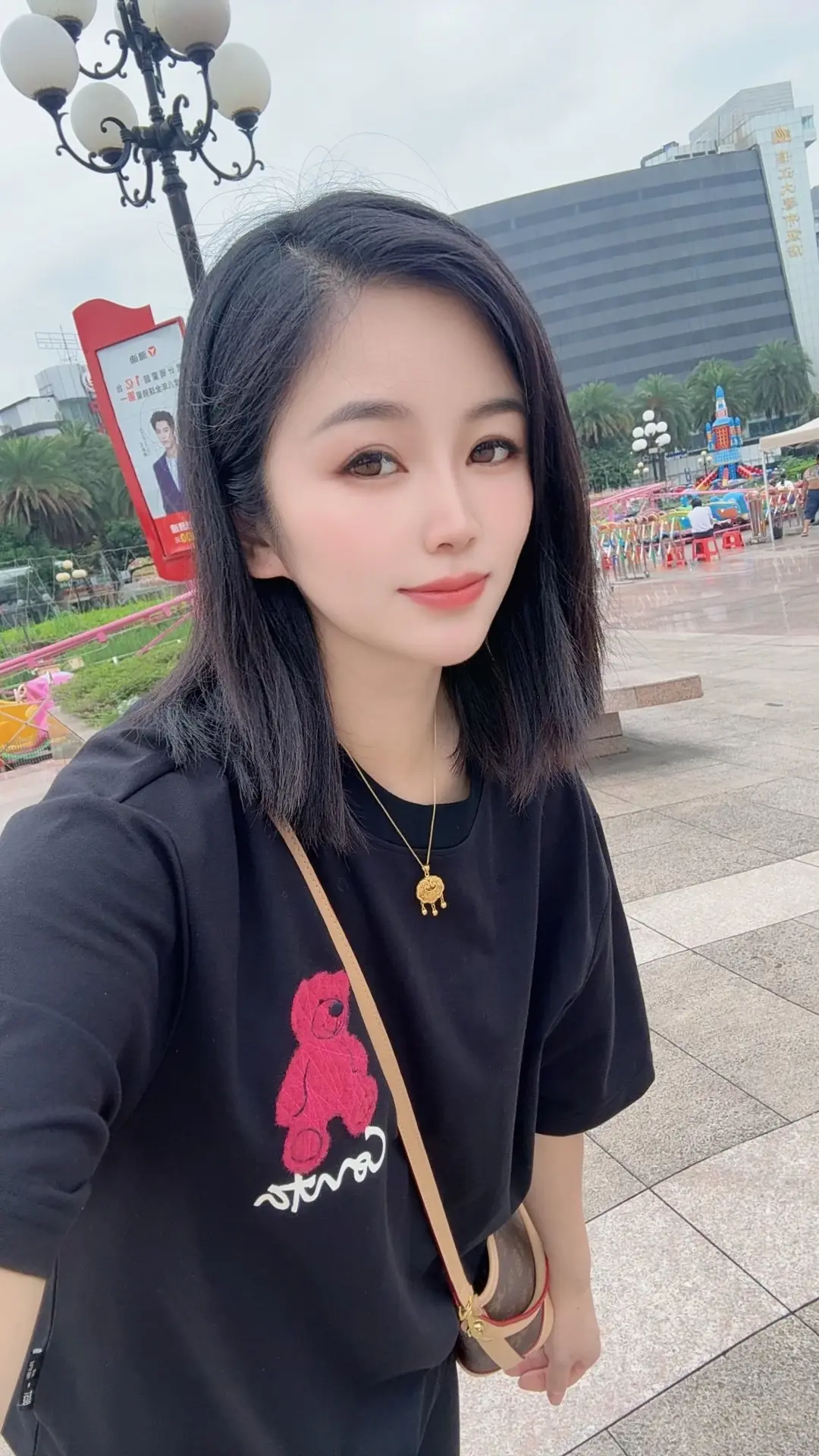 任何事和人，时间终会给我们答案， 在细水长流的日子里，不说永远，只说珍惜