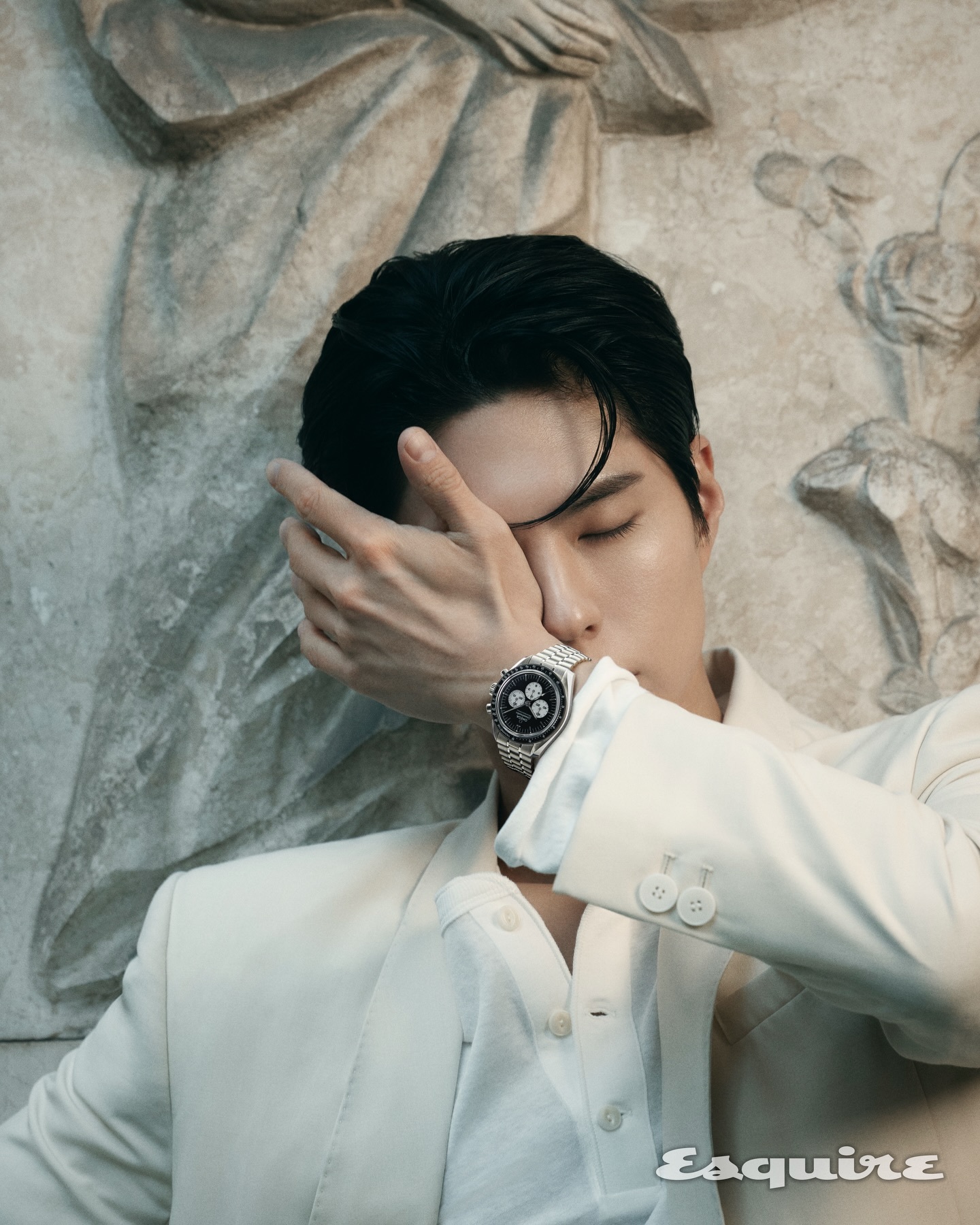 朴宝剑 x OMEGA x Esquire Korea帅成这样！！！ 