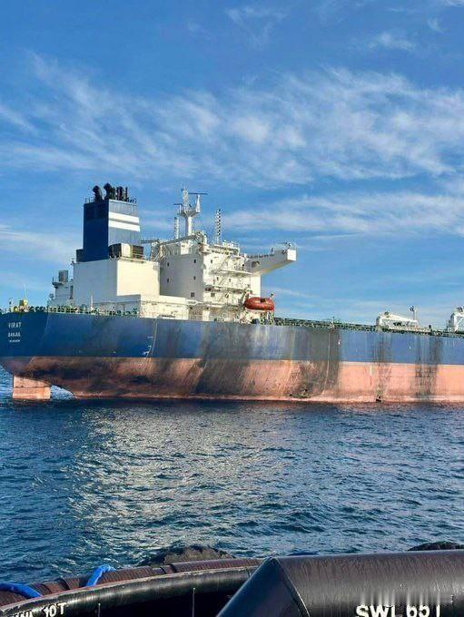 俄罗斯“影子舰队”两艘油轮——Kairos号和Virat号油轮于11月28日在土