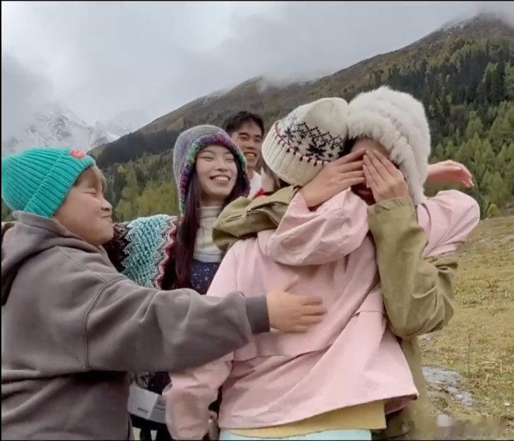 刷到良田在河北唐山的这条视频，真的停下来完整看完了。00后创作者走进唐山，为10