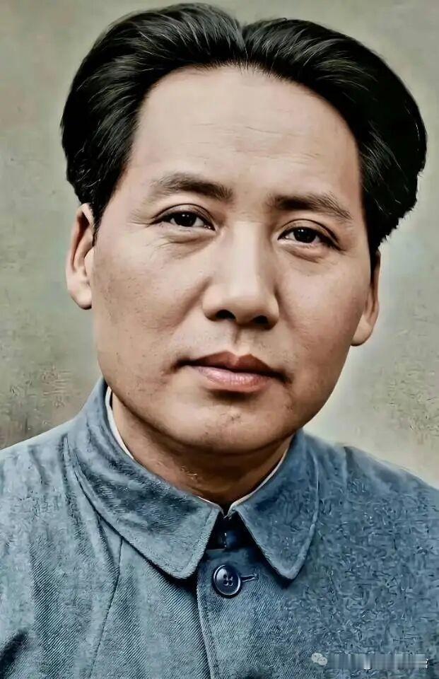 颂伟人润之
 
神州大地曾经满目沉沦，
万千百姓坠入苦难深渊，
漫漫长夜里，谁能