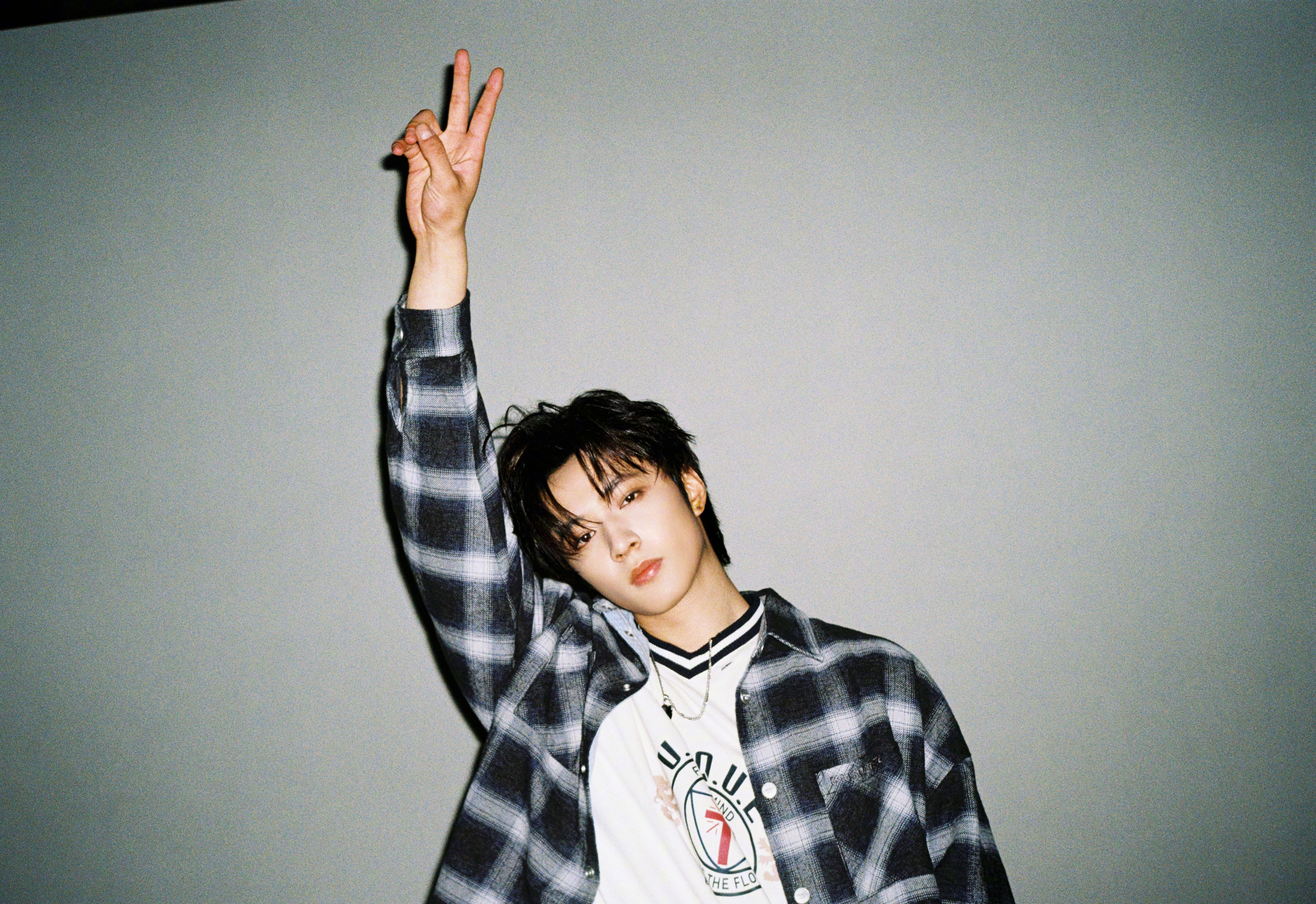 刘耀文说依旧没有不帅的义务 刘耀文不帅这件事对他来说根本不存在好吗！刘耀文空降