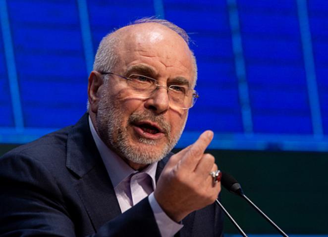 没等美以出手伊朗反而是陷入了内讧！如今伊朗内部对于美伊谈判似乎已然分成了两个派系