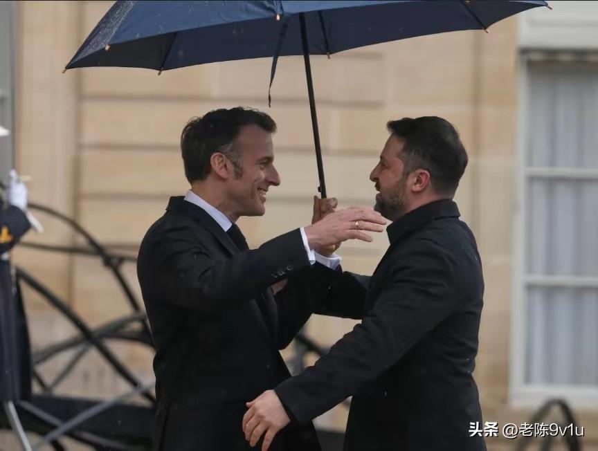 美国豁免俄罗斯石油 泽连斯
基称非正确决定
泽连斯基批评美国对俄石油制裁30天豁