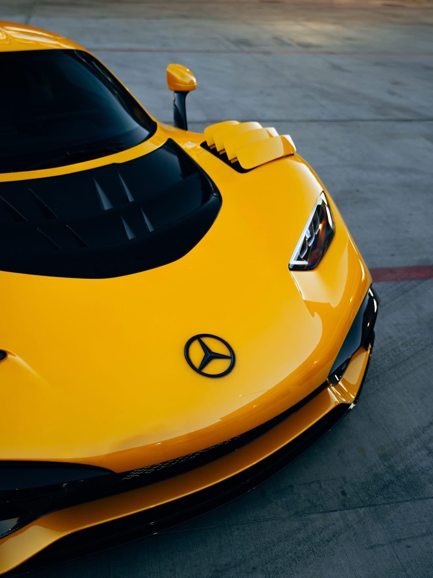 😼😼😼黄色涂装😼😼😼超级神车🐥🐥🐥AMG ONE 