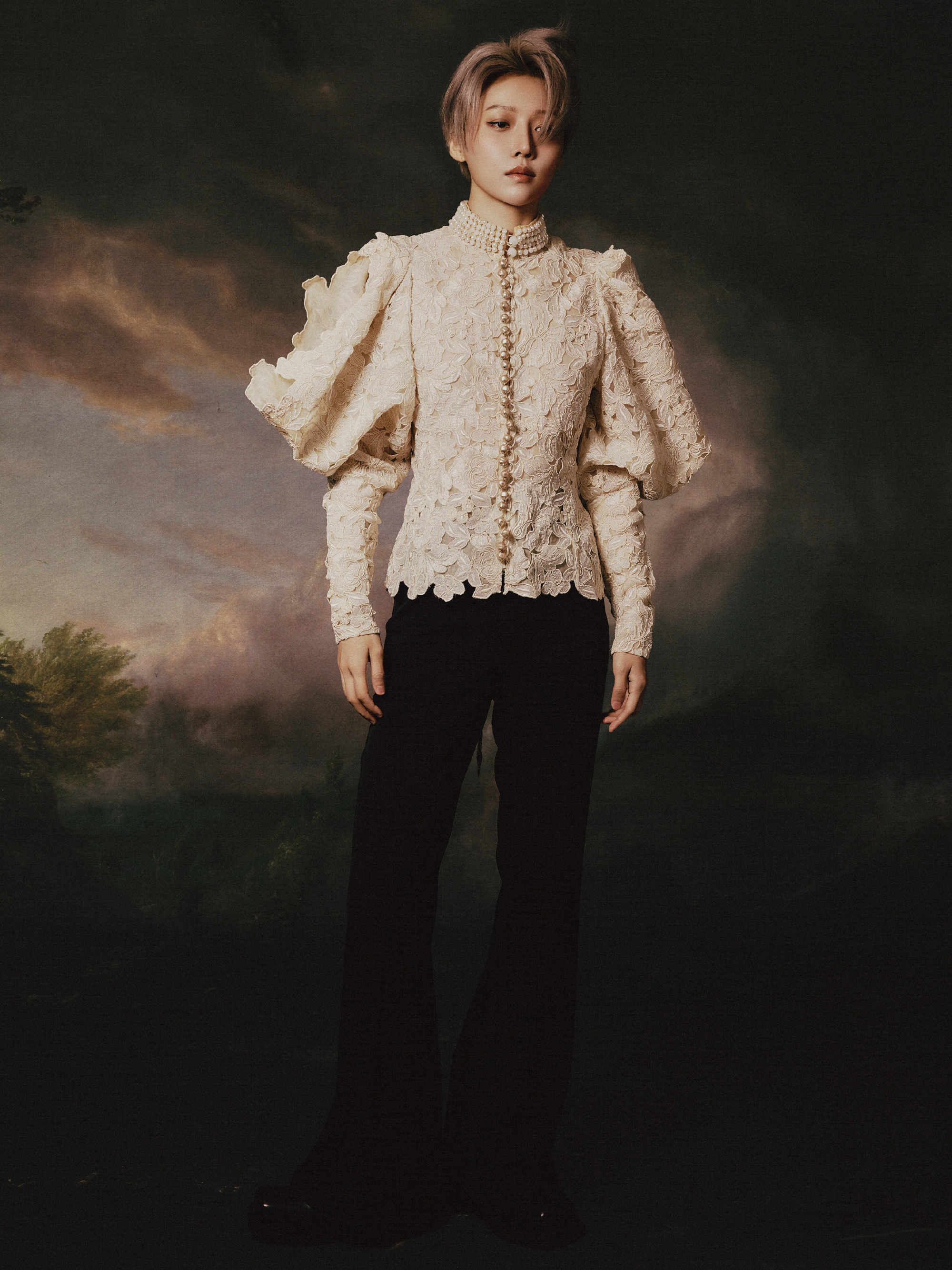 刘雨昕央视跨晚造型刘雨昕央视跨晚出图