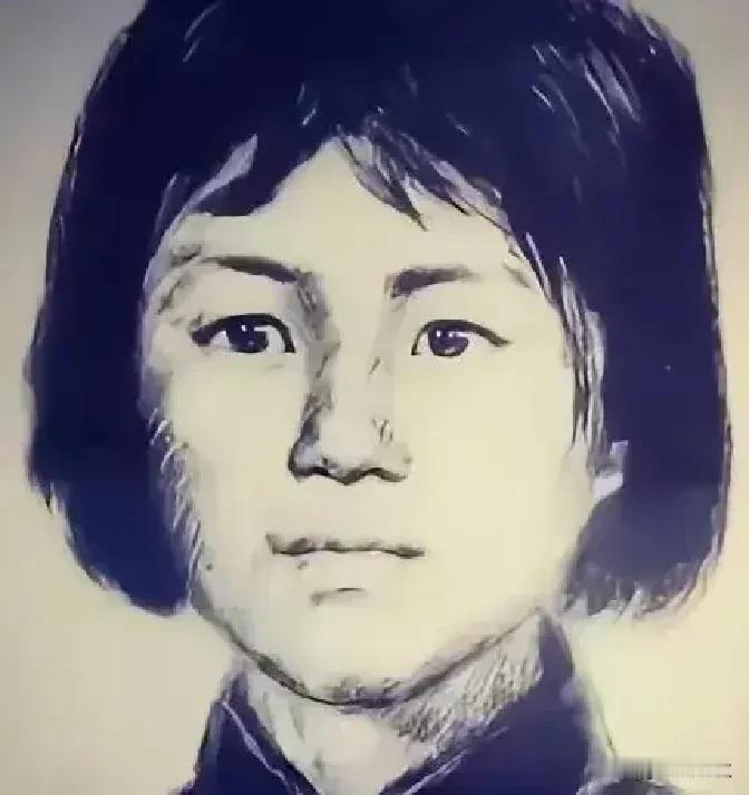 15岁姑娘被押赴刑场，突然抓了把生黄豆塞进嘴里。众人不解，直到枪响后，她依然昂着