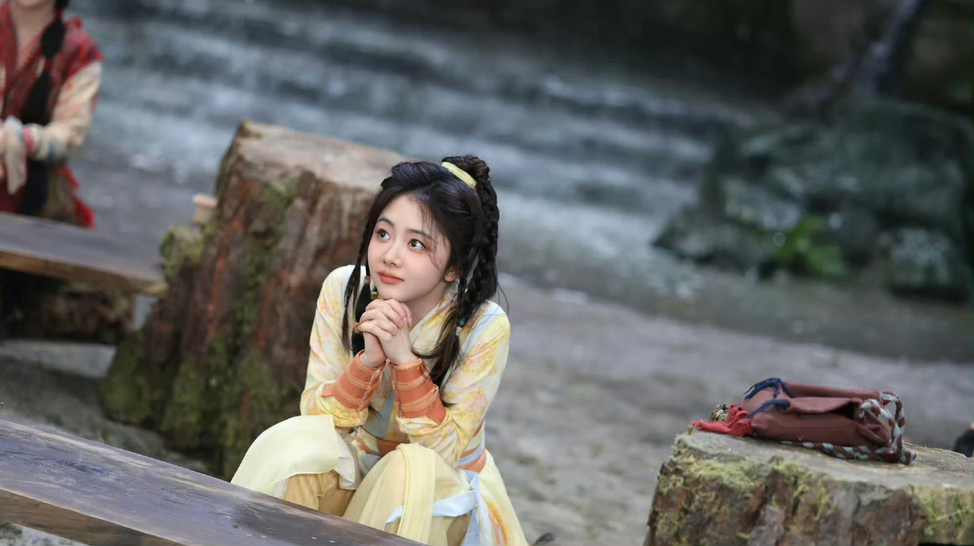 谭松韵好灵 就这个谭松韵萌啊！谭松韵《逍遥》好灵，小表情古灵精怪的完全戳中心巴，