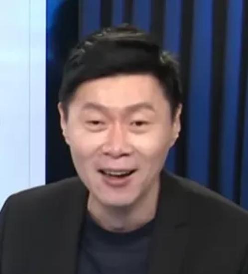 谈柳杰克论述无力不等于想靠网红统一，别偏离讨论本质
 
昨天我发了一篇关于柳杰克