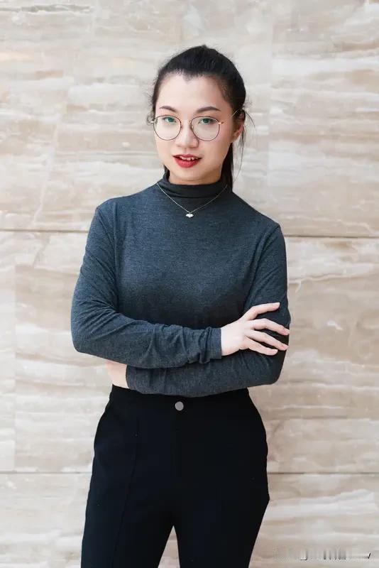 约会时女人给的暗示你懂了多少? 约会时女人给的暗示你懂了多少?
之前听朋友讲过他
