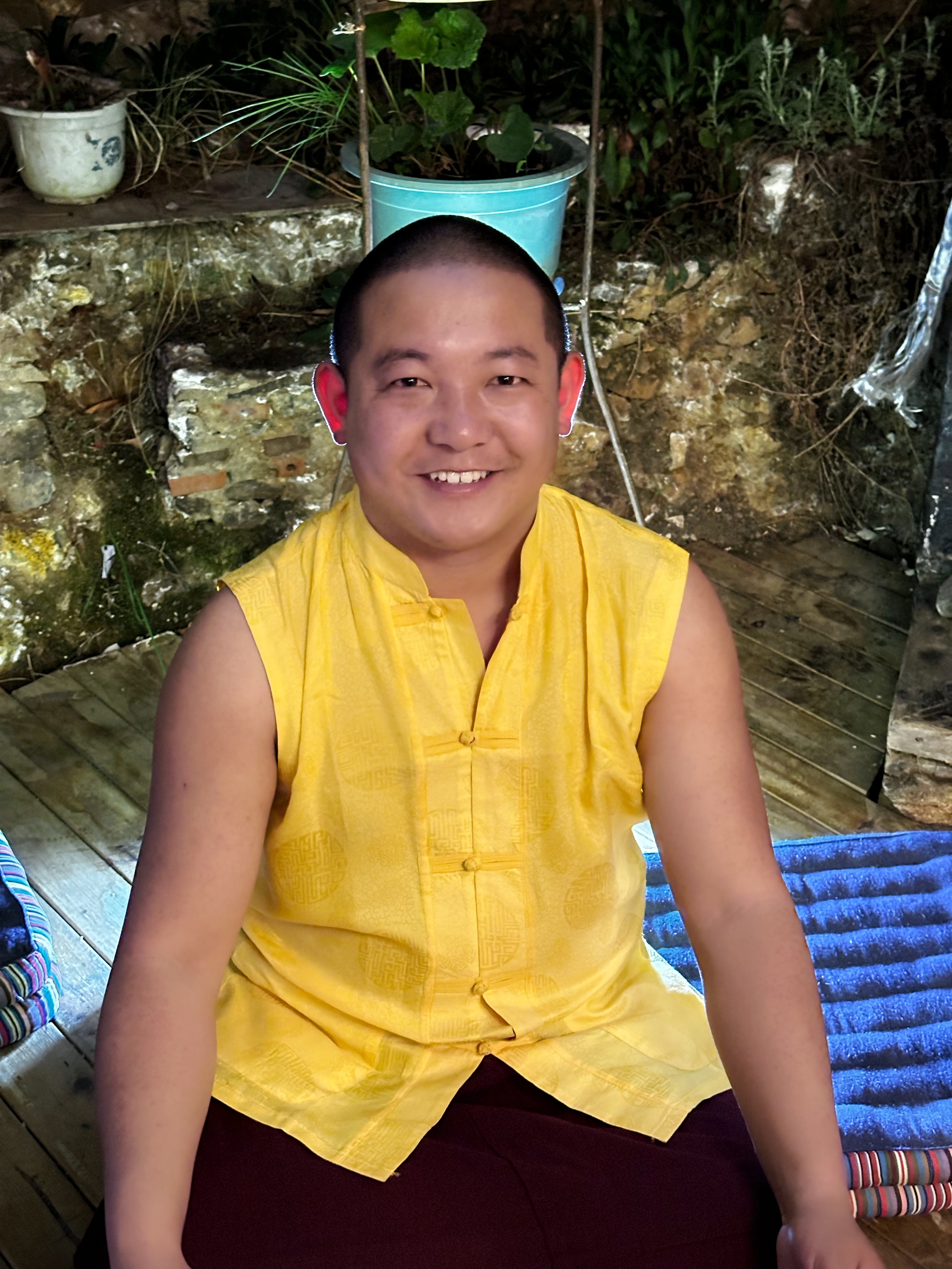 狂妄的人是因为他没有狂妄过；高傲自大的人是过去没有高傲过；愚痴的人是他不知道自己