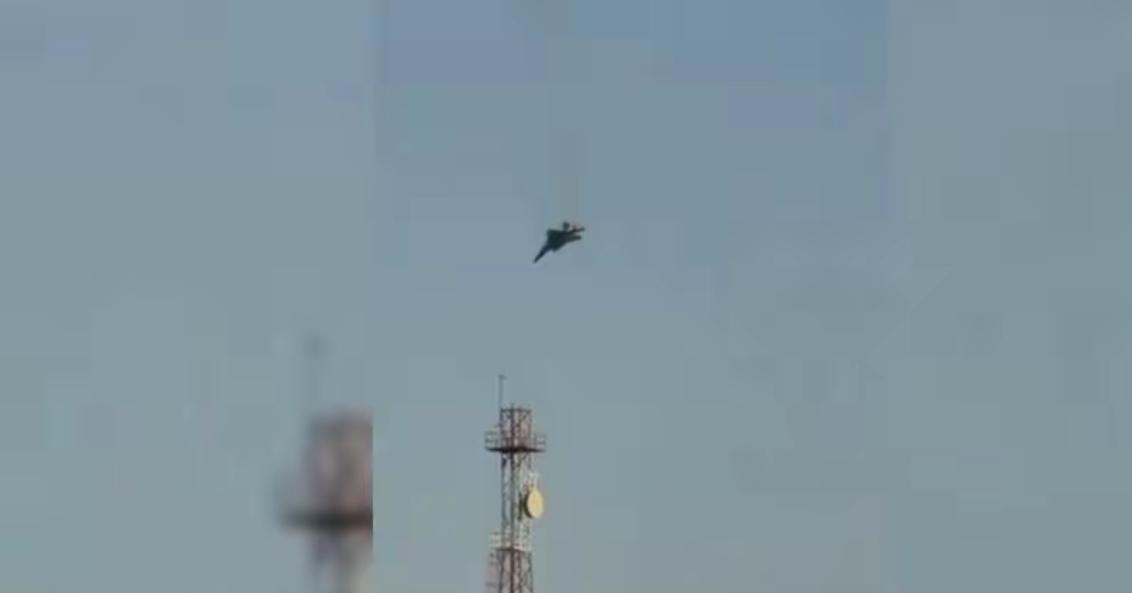 3架美军F-15E战斗机坠毁，看样子应该是真的。
        据媒体消息，美