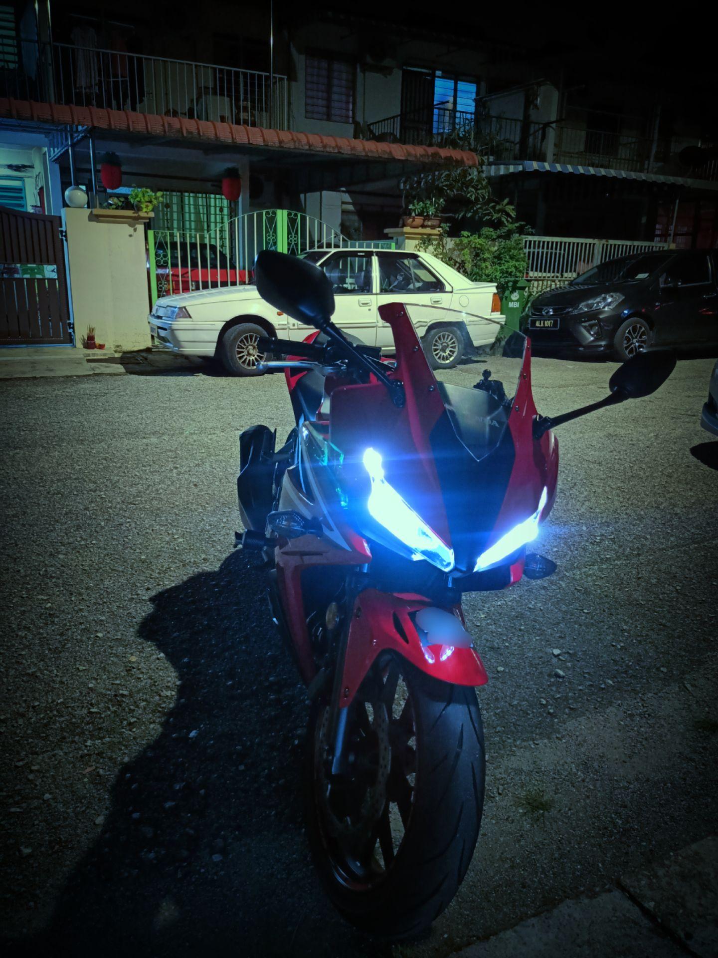 夜骑 溜车 爱摩托爱生活 风和自由 分享一张你爱车的照片