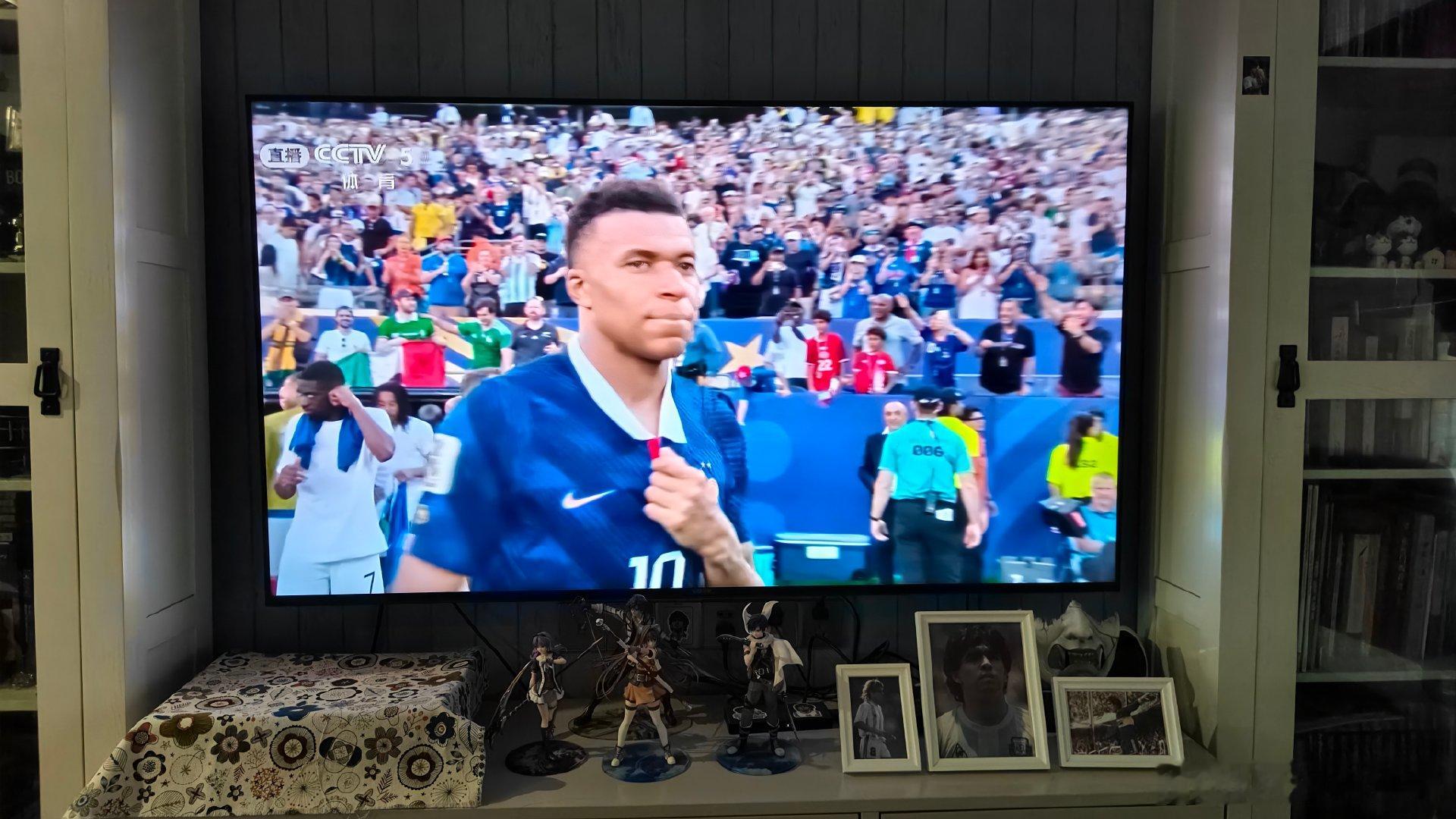 法国3-0瑞典，迄今为止最一边倒的1/16决赛。 