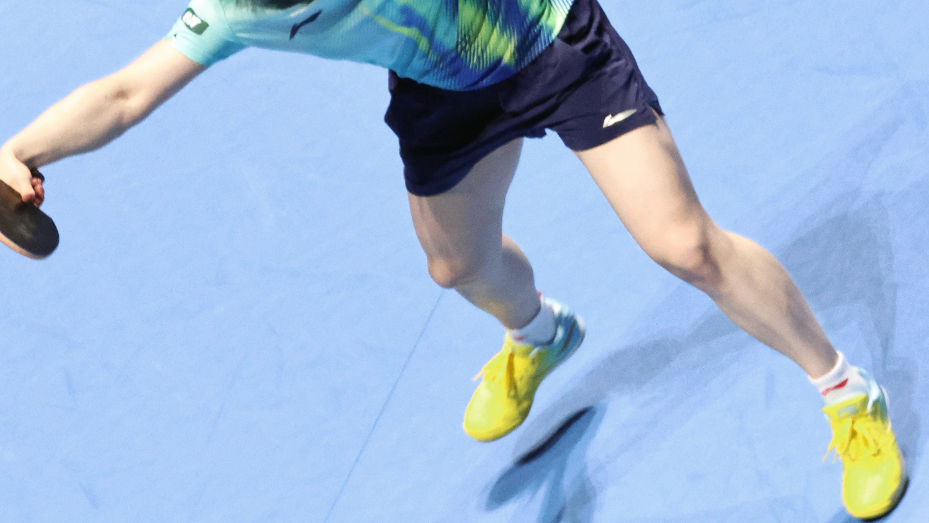 不知道！sys的身材很曼妙 