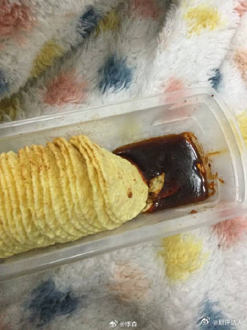 突然发现了薯片的神仙吃法宅家追剧总惦记酥脆薯片，解锁全新搭配吃法，口感层次直接翻
