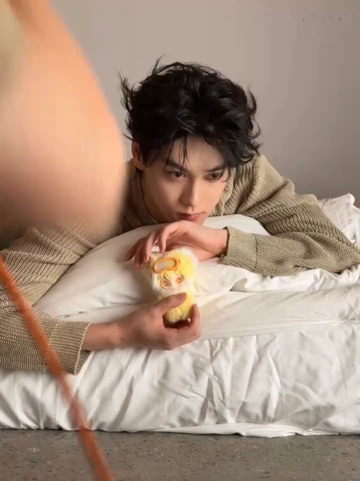 田栩宁工作室放饭！ ​​​