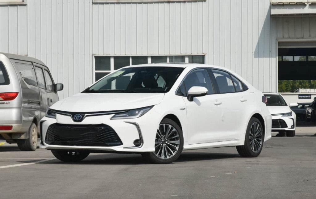 二手车避坑车型---丰田卡罗拉
丰田卡罗拉这款车真的保值界的神车～ 我们单位在2