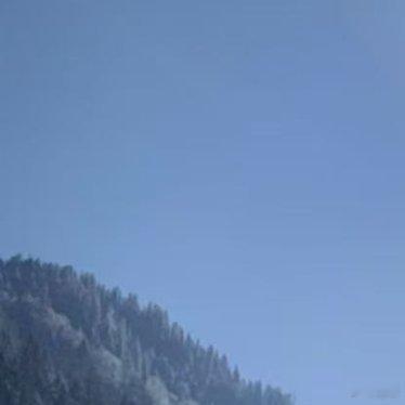 晋军[超话]  生命对某些人来说是美丽的，这些人的一生都为某个目标而奋斗 