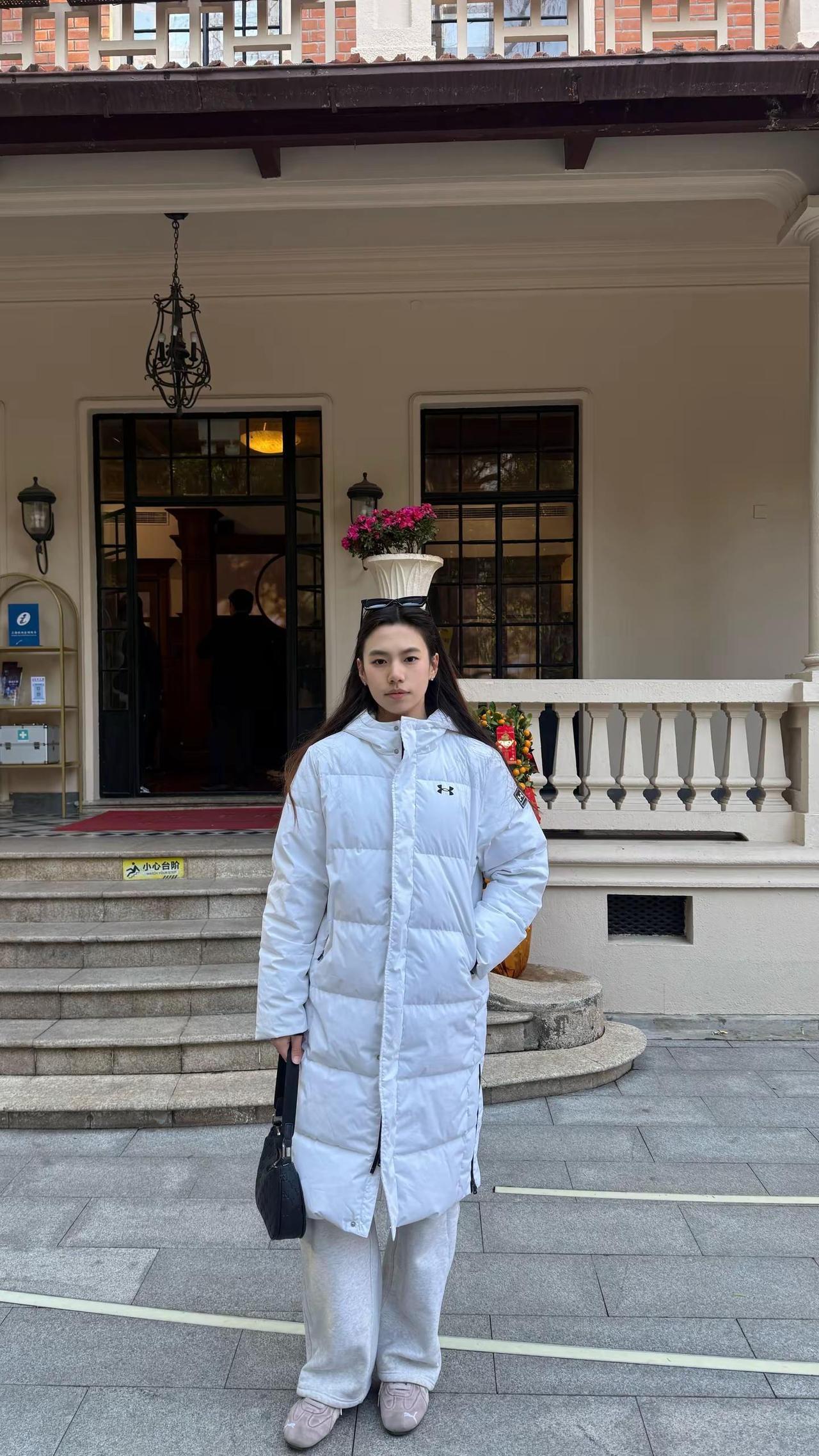 girl Do you love me？ᴖᗜᴖ全身照