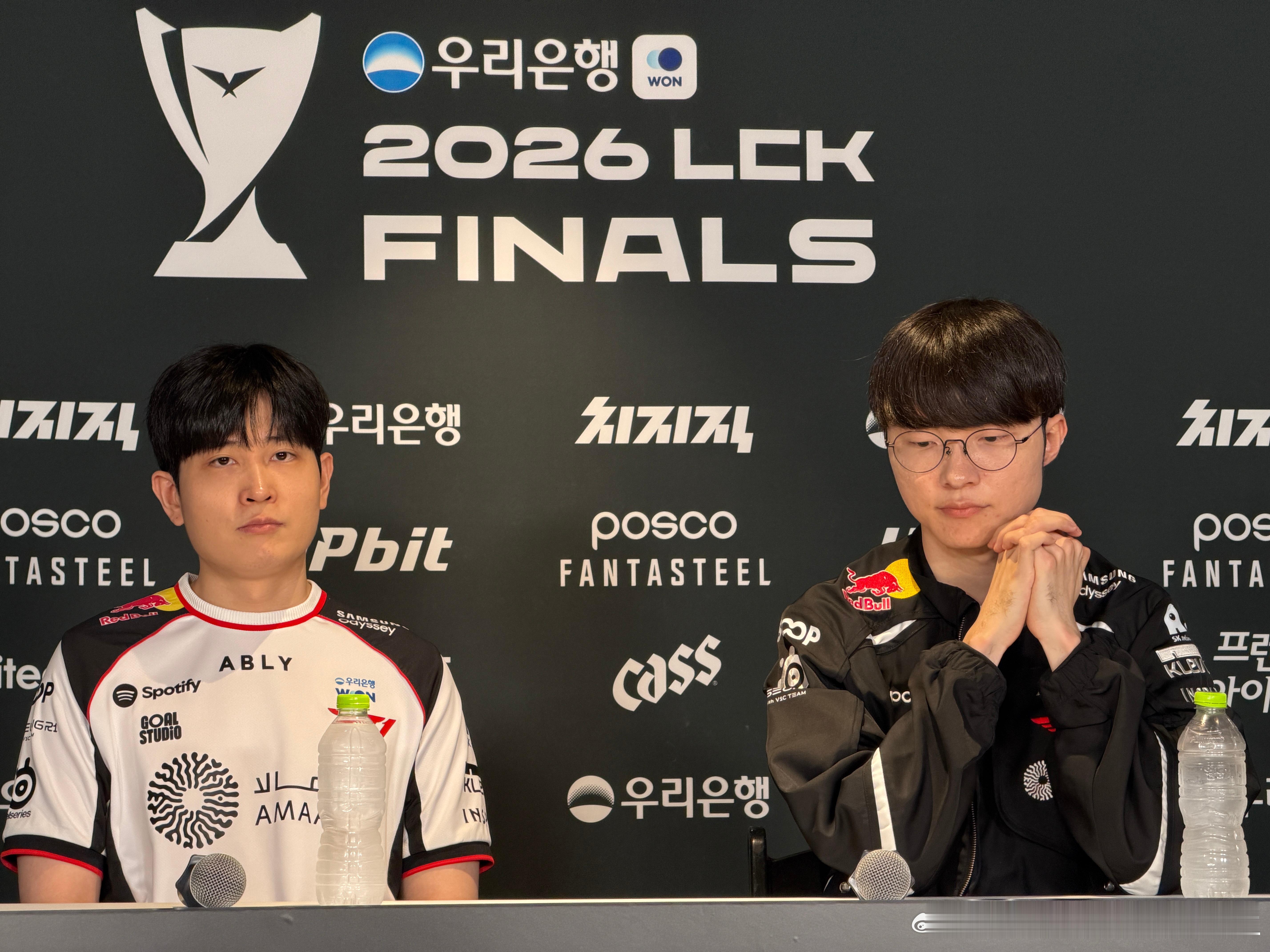 Faker选手参加赛后群访T1[超话]刺猬前线2026lck ​​​