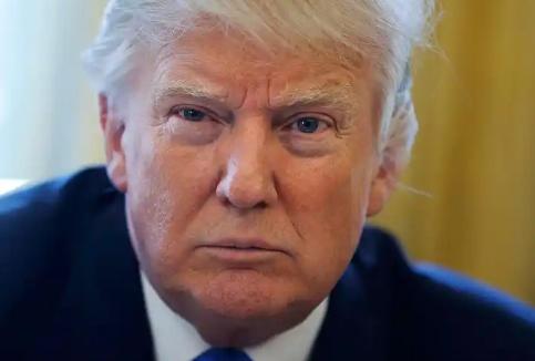 中国敢不敢登船查美国运往台湾的军火，美国在赌中国不敢，如果我国真敢查美国运往台湾