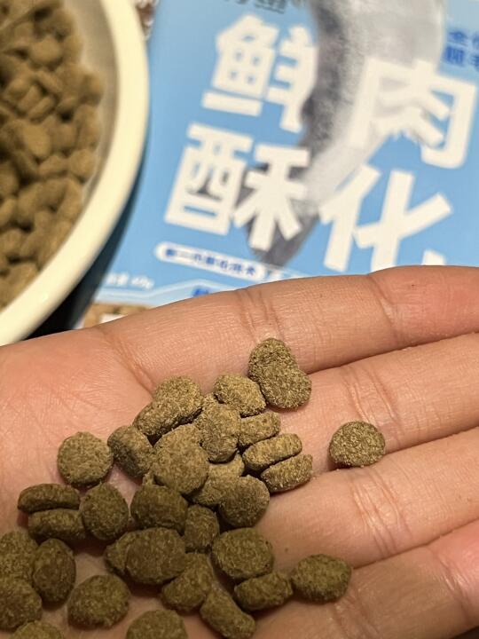 猫粮届的鲜肉炸弹！舔碗警告️