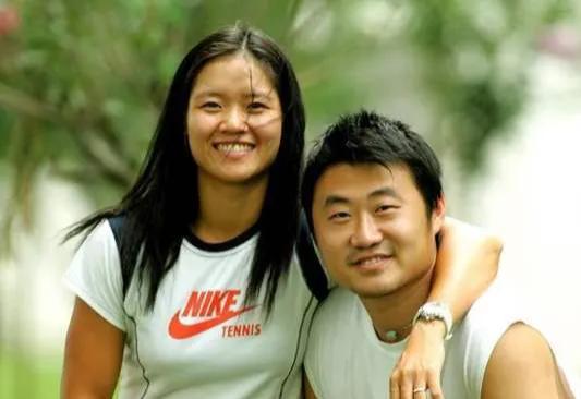 看了《再见爱人》，杨子和黄圣依的婚姻还不够窒息，李行亮的婚姻才让人窒息，小时候看