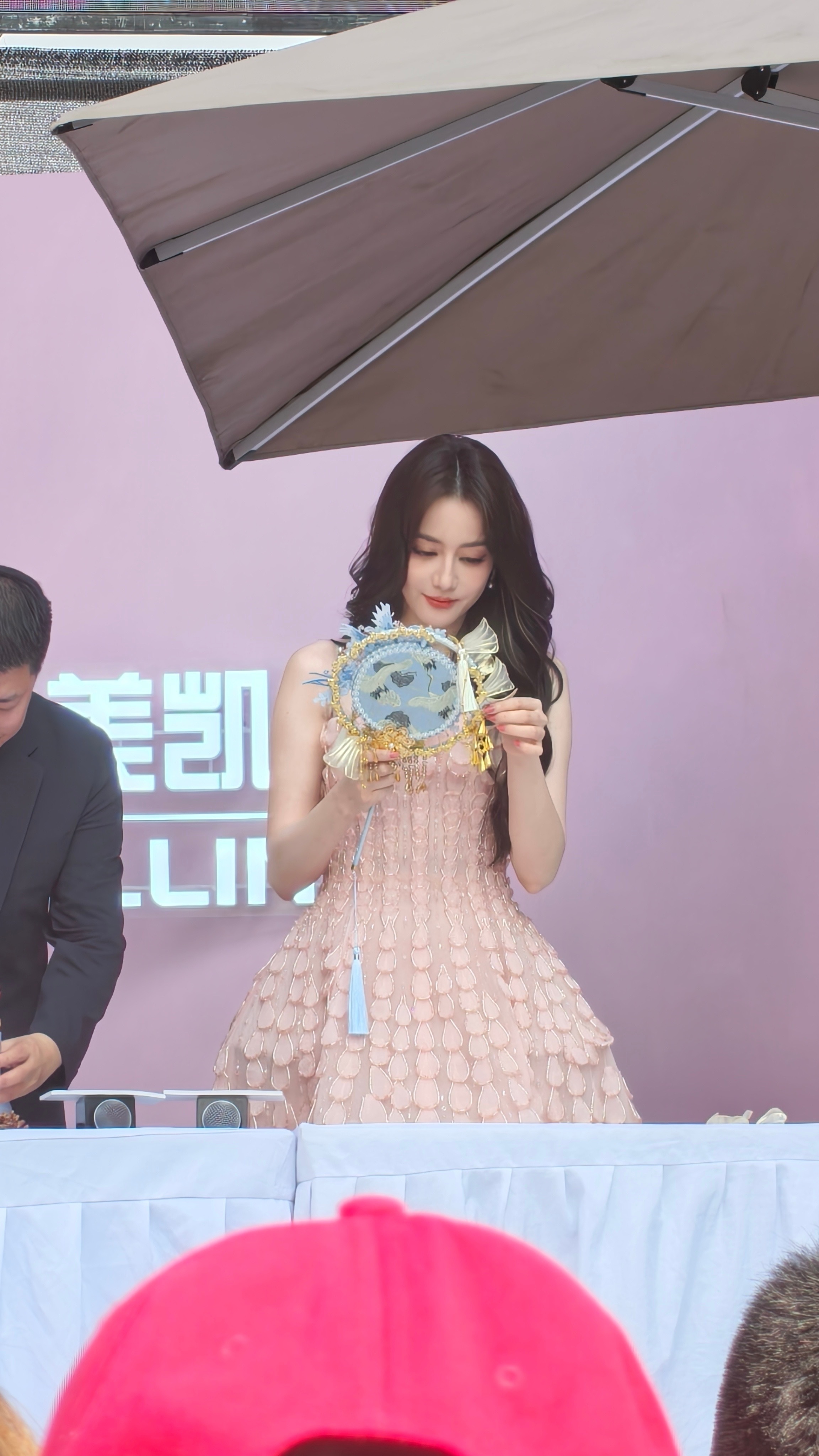 好爱这个水蜜桃公主👸🏻 