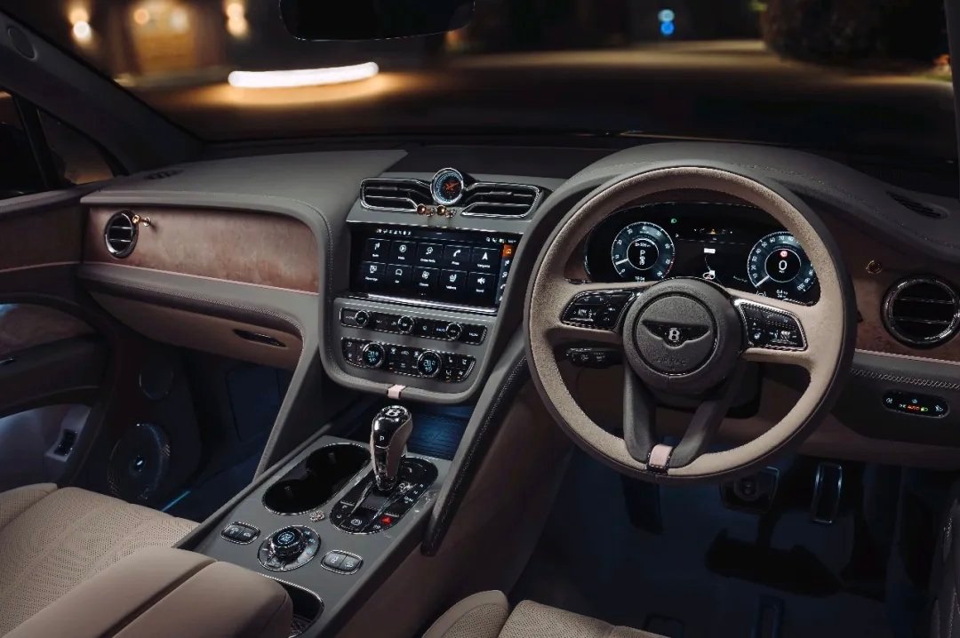 车市热门 宾利与珠宝品牌Boodles合作推出全新穆莱纳专属定制系列 