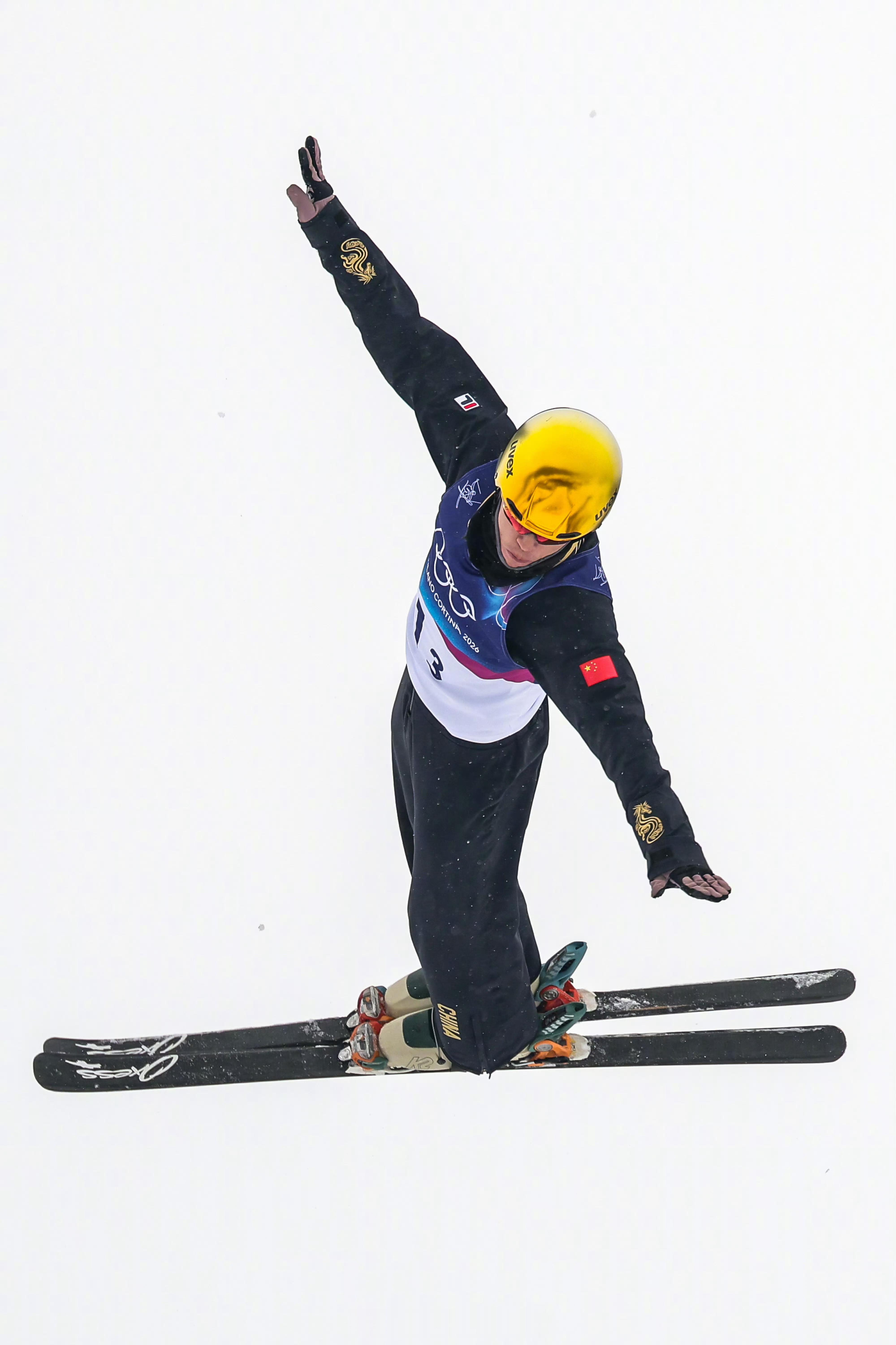 中国队空中技巧混团铜牌米兰冬奥会自由式滑雪空中技巧混合团体决赛，由徐梦桃、王心迪