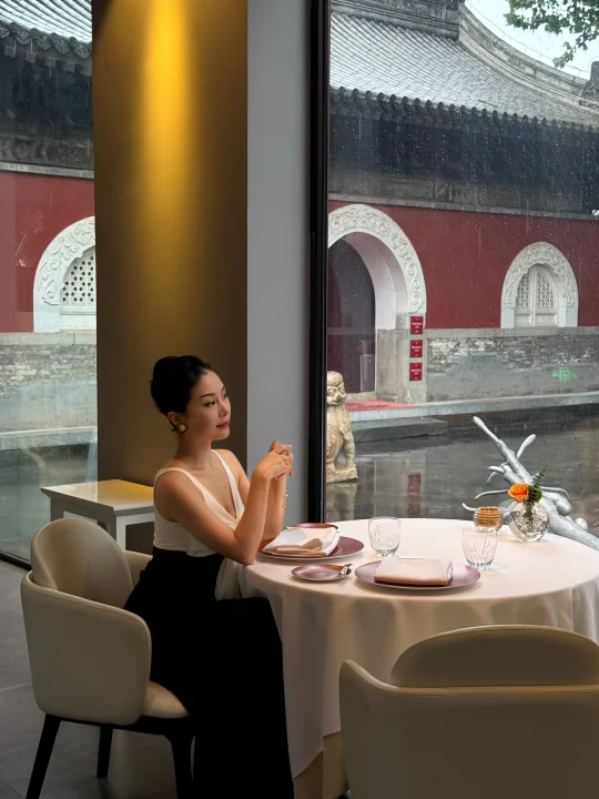 TRB Hutong🥂东景缘雨夜