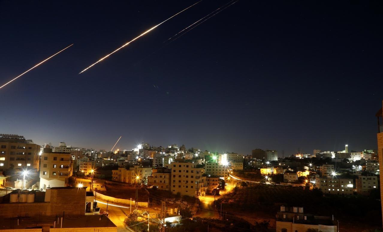 一场打了超过一个月的冲突，竟然让布兰特原油直接冲破110美元，美国想打的到底是什