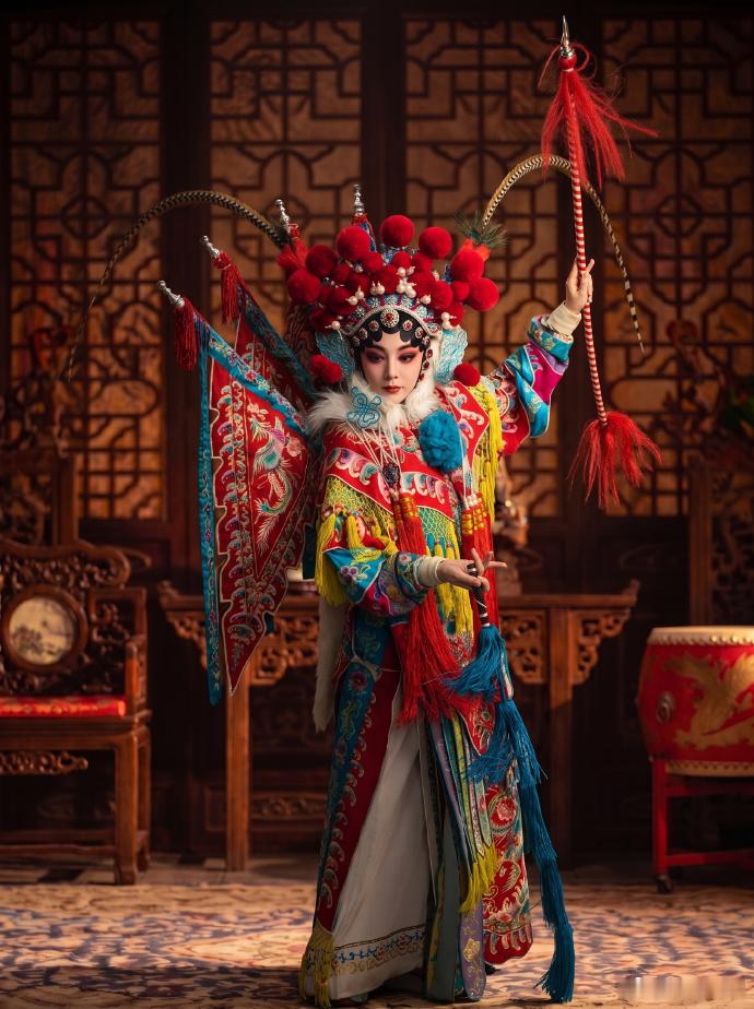 王晓晨秦腔扮相王晓晨角无大小皆是主角国风美人才有的气质！王晓晨秦腔扮相一出场就吸