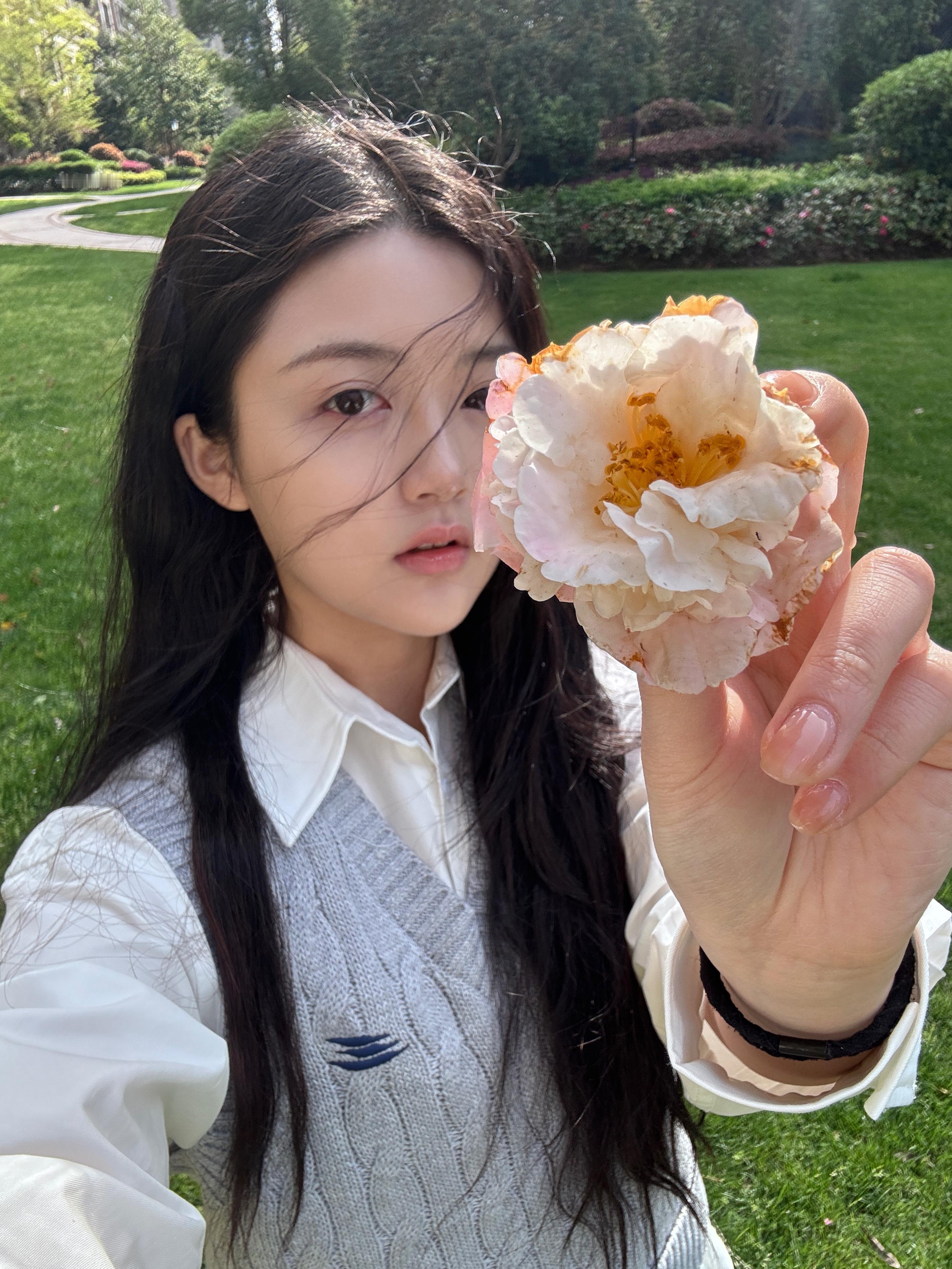 🍥🧘🏻‍♀️去四月的春天里坐坐 ​​​