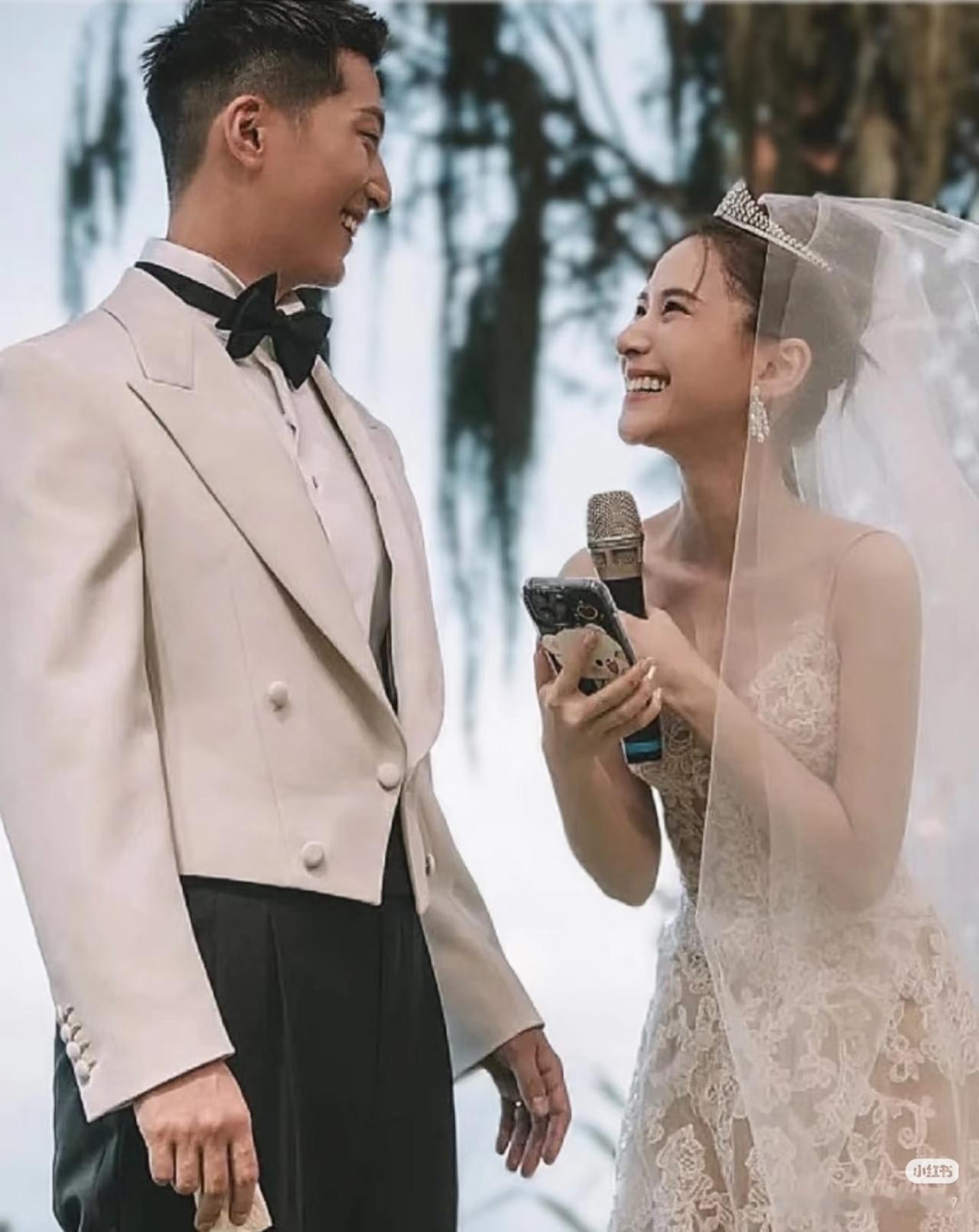 窦骁倾尽所有给何超莲一场千万婚礼，其实这场婚礼在赌王家族里算是很低的配置了，来看