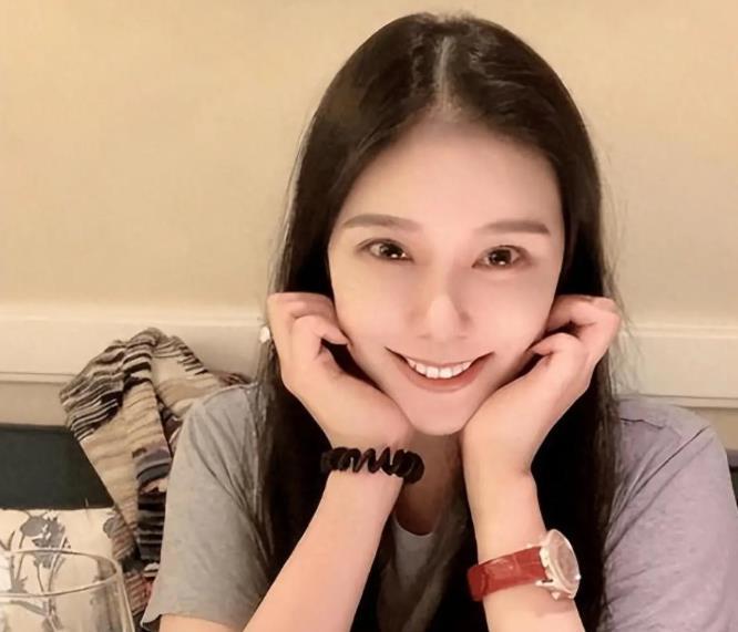 惊掉下巴！中山大学高材生闯奥斯卡，因 3 个男人毁前程，如今逆袭成律所合伙人？